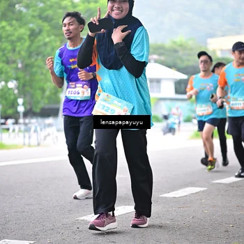 Runner Photo 8311314