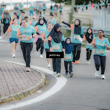 Runner Photo 8311316