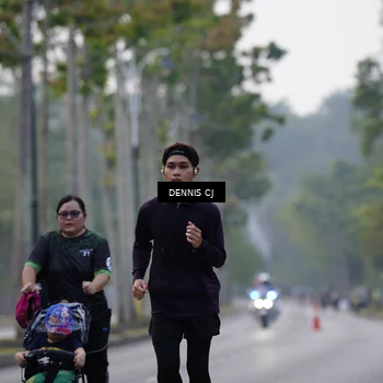 Runner Photo 8311333