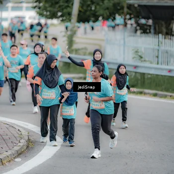 Runner Photo 8311343