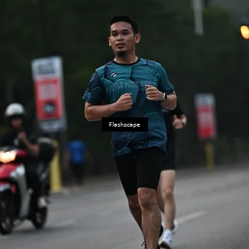 Runner Photo 8311368