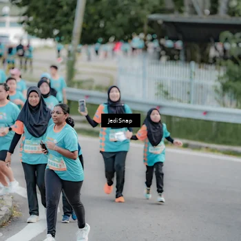 Runner Photo 8311375