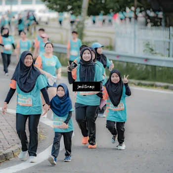 Runner Photo 8311387