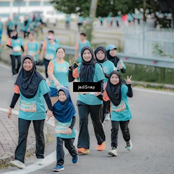 Runner Photo 8311388