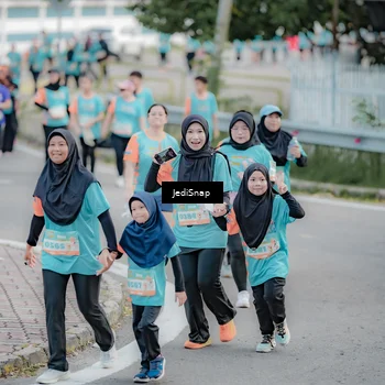 Runner Photo 8311406