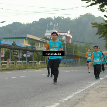 Runner Photo 8311441