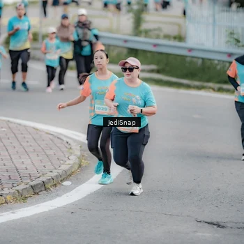 Runner Photo 8311523