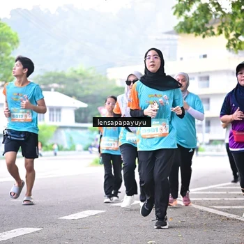 Runner Photo 8311532