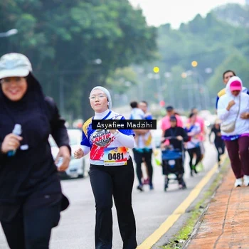 Runner Photo 8311535