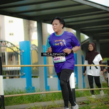 Runner Photo 8311550