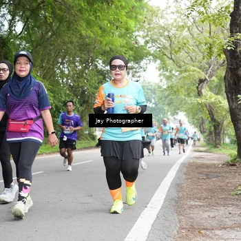 Runner Photo 8311554