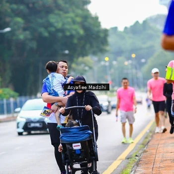 Runner Photo 8311582
