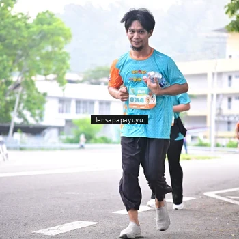 Runner Photo 8311618