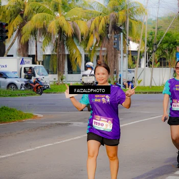 Runner Photo 8311624