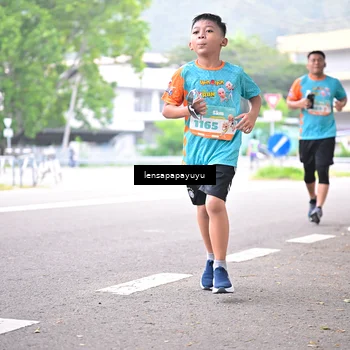 Runner Photo 8311674