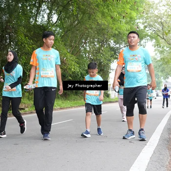 Runner Photo 8311684