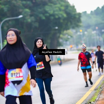 Runner Photo 8311686