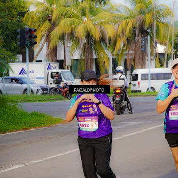 Runner Photo 8311700