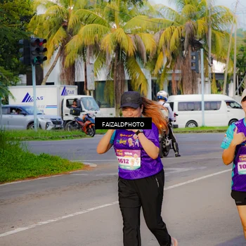 Runner Photo 8311725