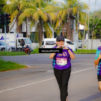 Runner Photo 8311735