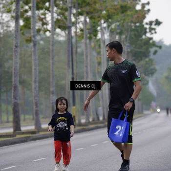 Runner Photo 8311755