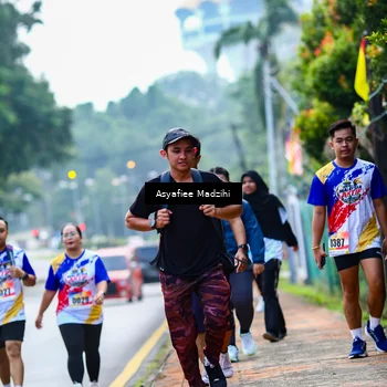 Runner Photo 8311759