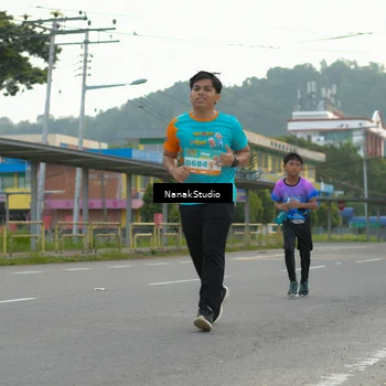 Runner Photo 8311762