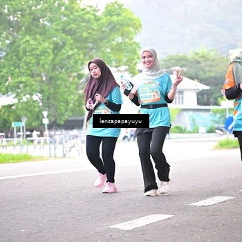 Runner Photo 8311811