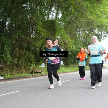 Runner Photo 8311840
