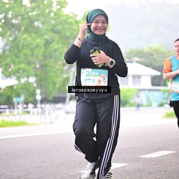 Runner Photo 8311918