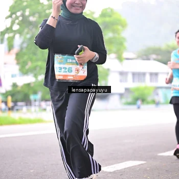 Runner Photo 8311938