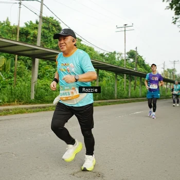 Runner Photo 8311948