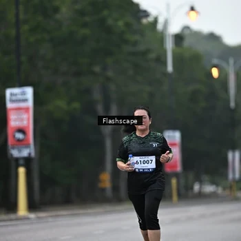 Runner Photo 8311951