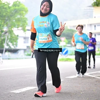 Runner Photo 8311976
