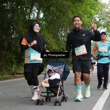 Runner Photo 8311999