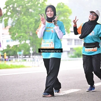 Runner Photo 8312011