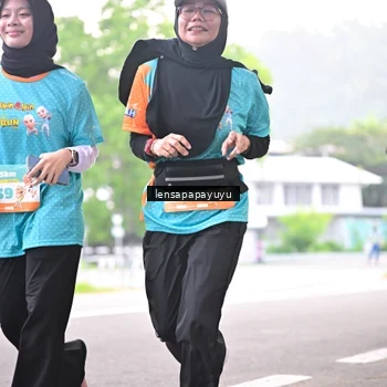 Runner Photo 8312028