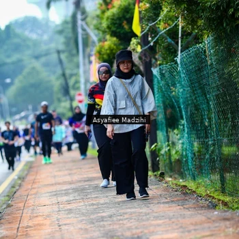 Runner Photo 8312039