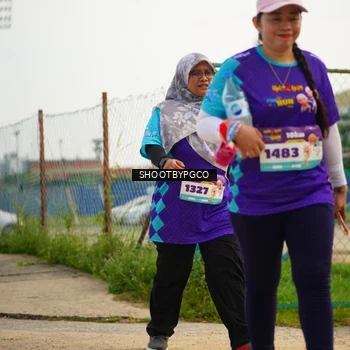 Runner Photo 8312043