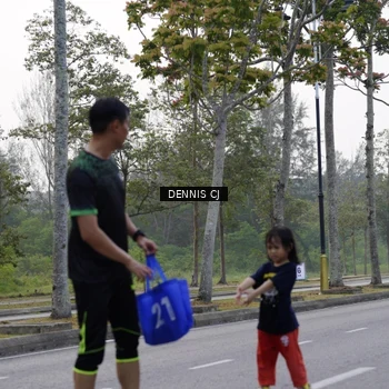 Runner Photo 8312045