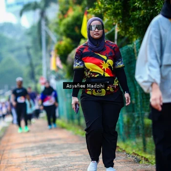 Runner Photo 8312047