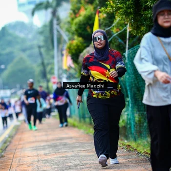 Runner Photo 8312048