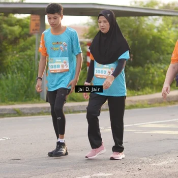 Runner Photo 8312050