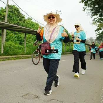Runner Photo 8312055