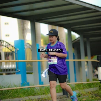 Runner Photo 8312087