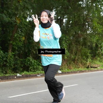 Runner Photo 8312088