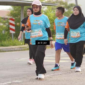 Runner Photo 8312089