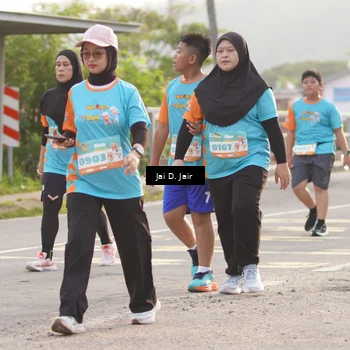 Runner Photo 8312096