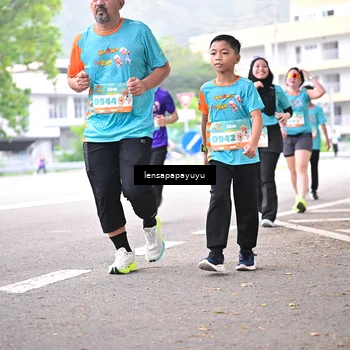 Runner Photo 8312099
