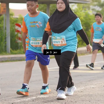 Runner Photo 8312111